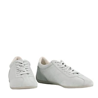 Hollie – La sportive stylé