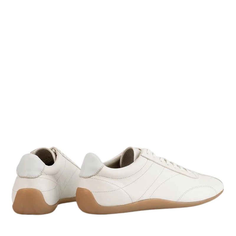 Hollie – La sportive stylé