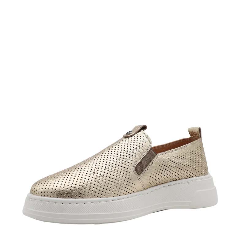 Mika – Le flâneur sport chic en cuir perforé