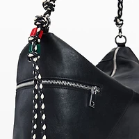 26SAXP66 - Le grand sac à main logo charm