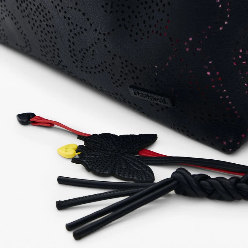 26SAXP60 - Le sac à main ajouré papillon