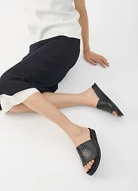 Effie - La Sandale slide en cuir tressé