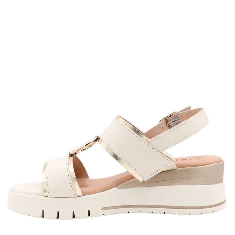 Praya - The modern sandal with ultimate comfort