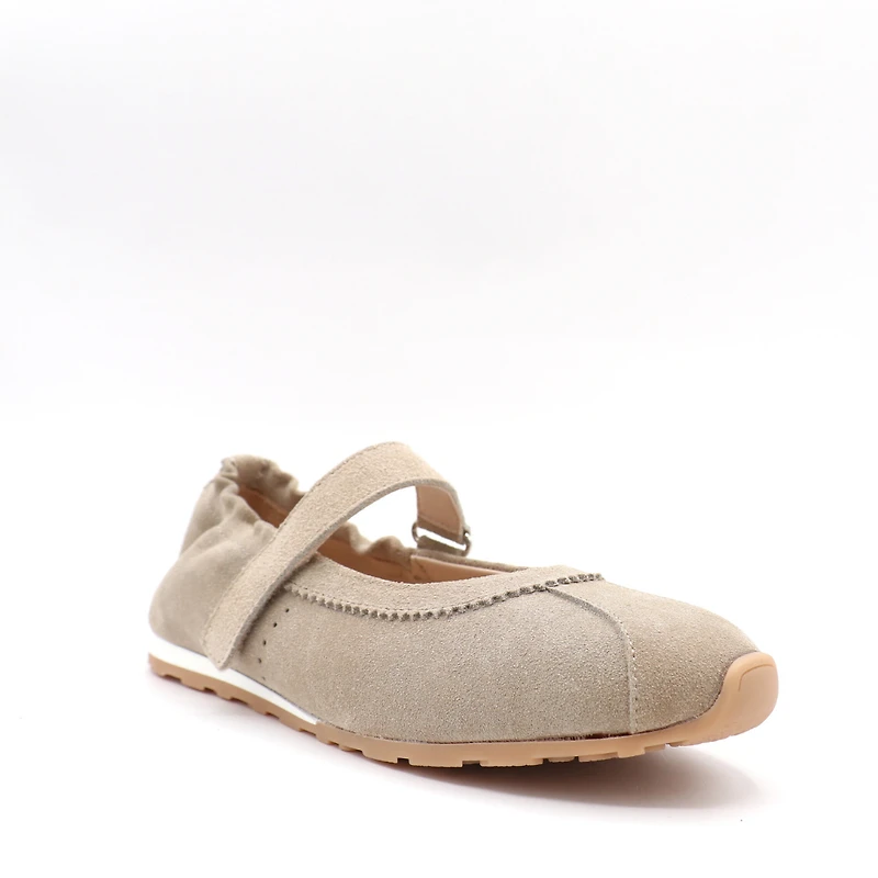 Lou – La ballerine sport en suède