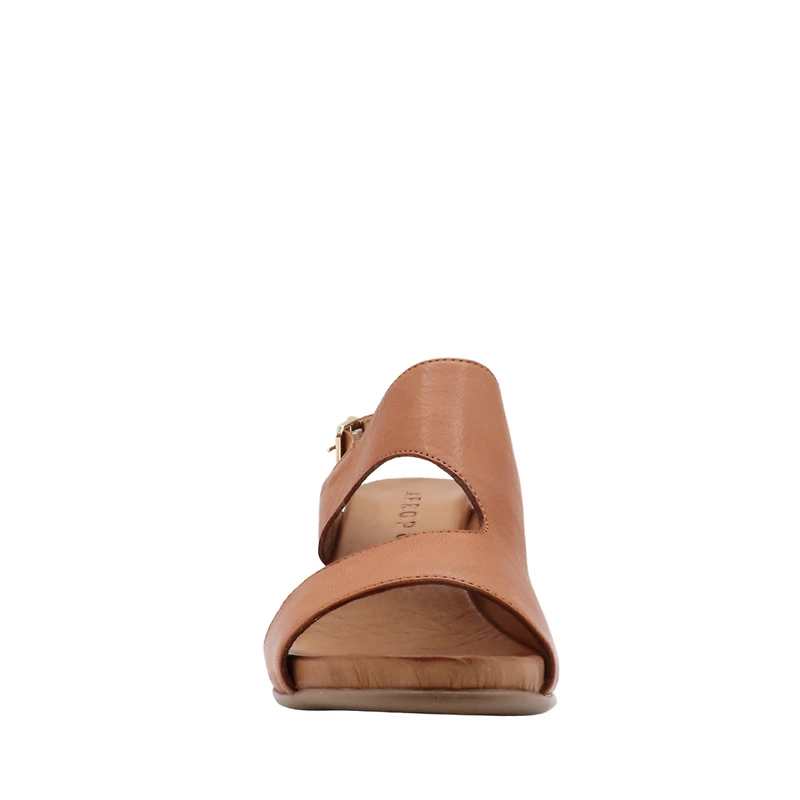 Lola - La sandale sophistiquée au design épuré