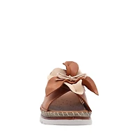 Kam Sandal – Leather Elegance and European Comfort