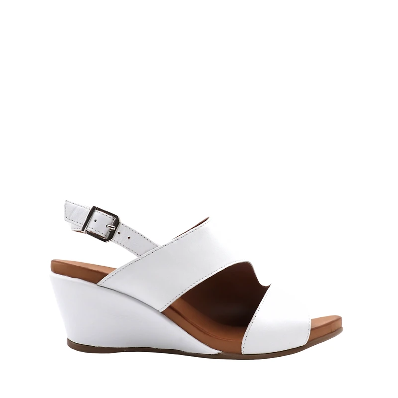 Lola - La sandale sophistiquée au design épuré