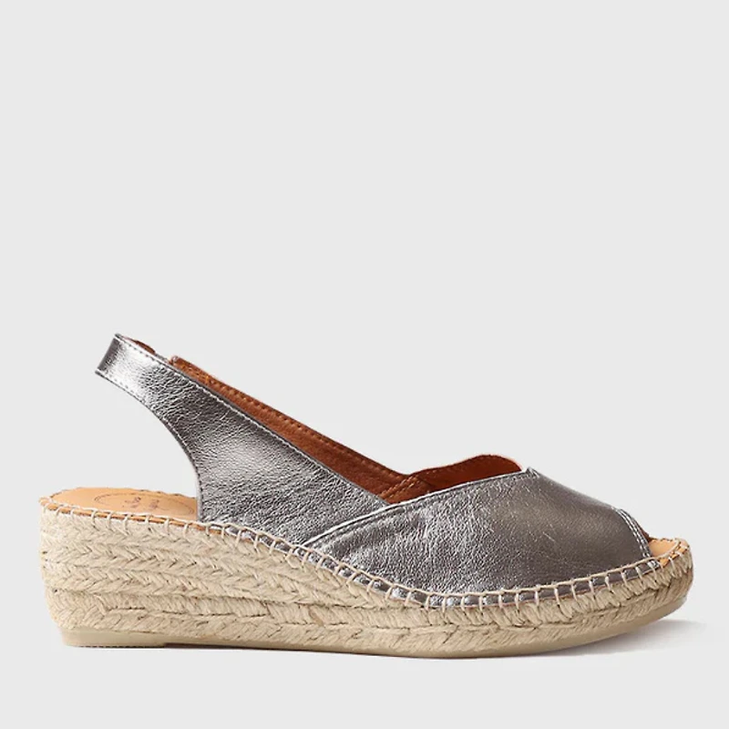 Bernia - La sandale compensée en rafia