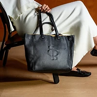 TATI.55 - Le sac cabas avec pochette assortie