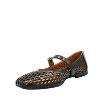 Misti - La ballerine ajourée au charme audacieux