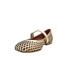 Misti - La ballerine ajourée au charme audacieux