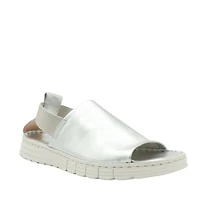 Pammy - The practical and stylish sandal