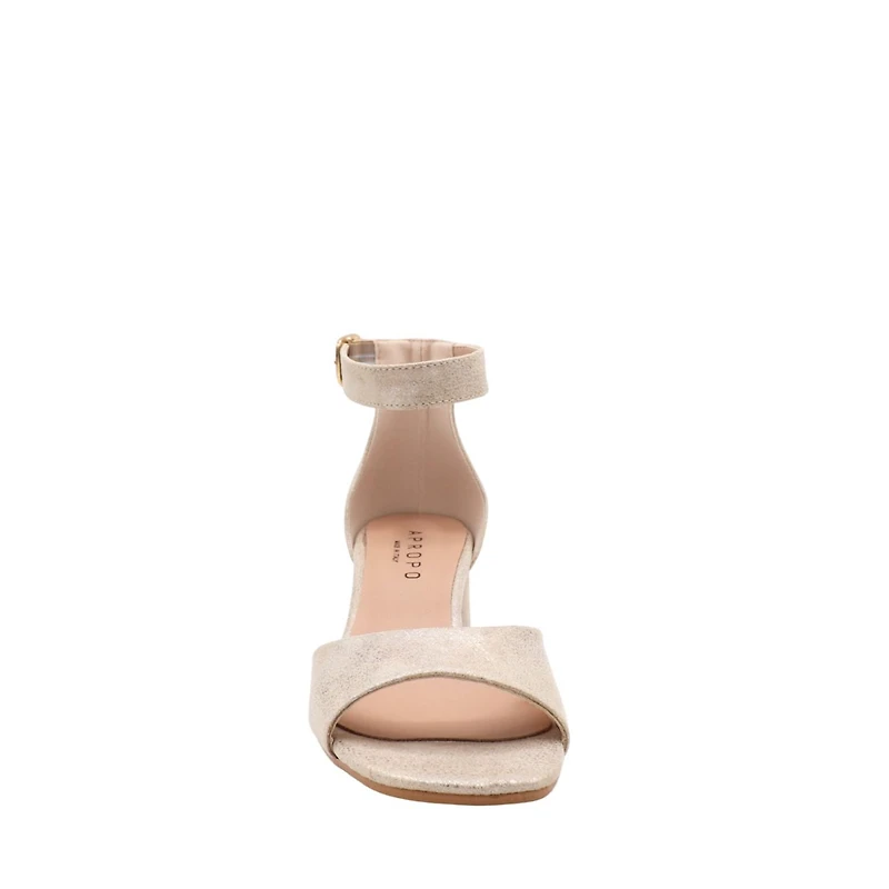 Platine - La sandale à talon haut élégante