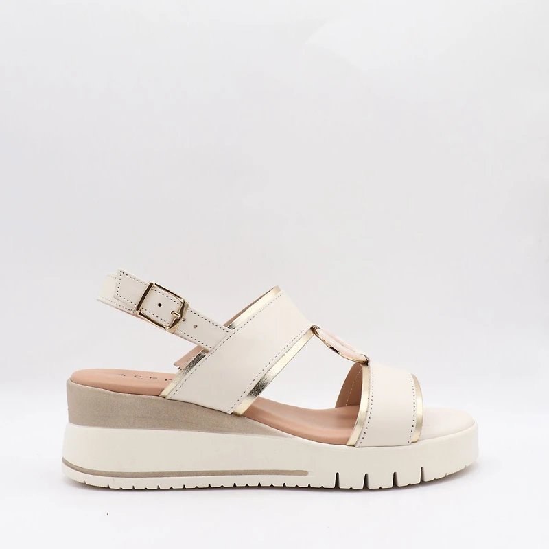 Praya - La sandale moderne au confort absolu