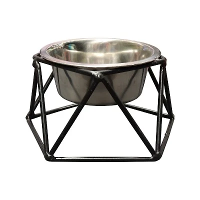 Arjan  - Dog Bowl - Wrought Iron Feeder