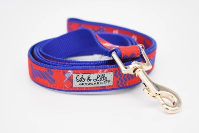 Solo & Lilly - Dog Leash - Red, White, & Blue Bones