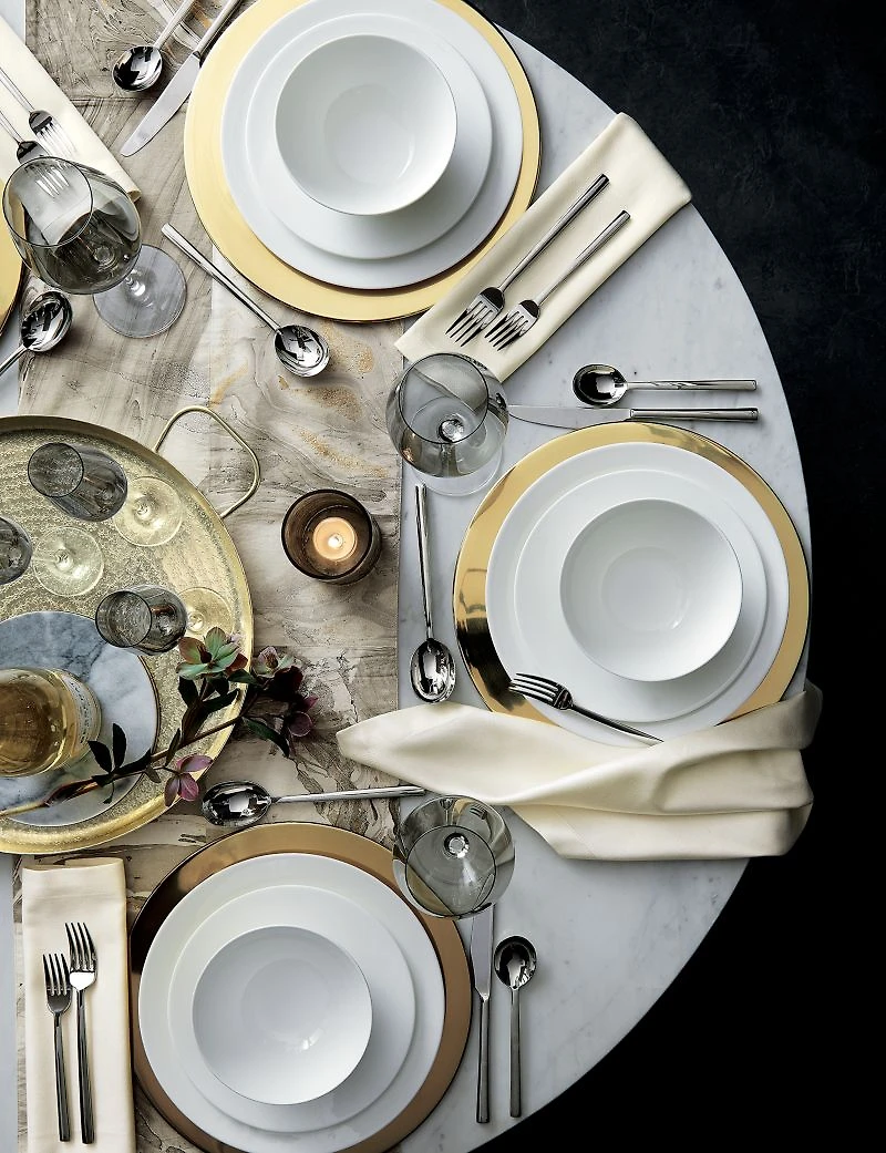 Gold-Plated Charger Plate