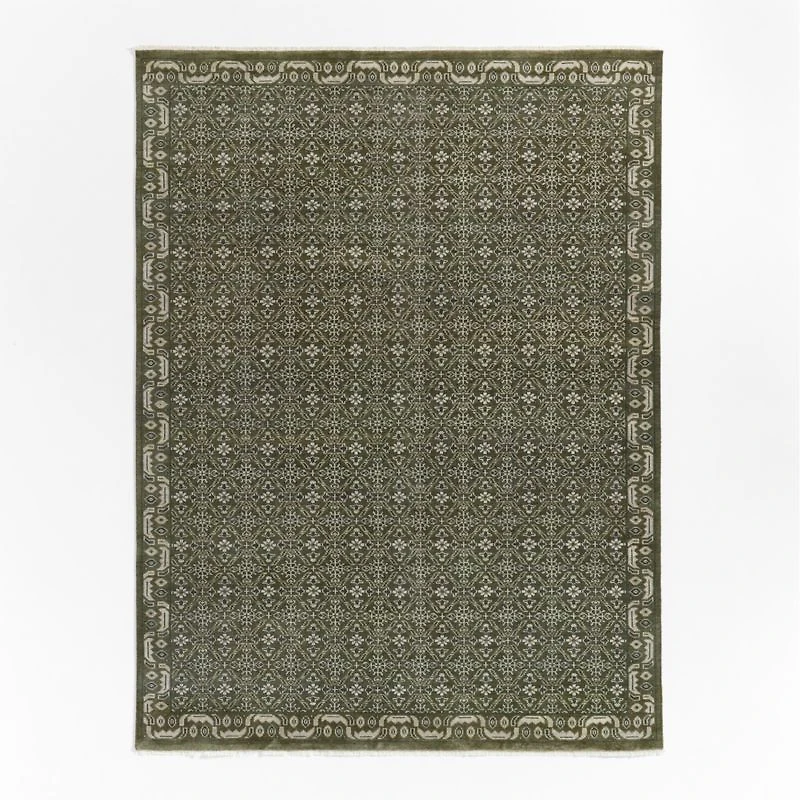 Bordeaux Wool Traditional Hand-Knotted Green Rug Swatch 12"x18"