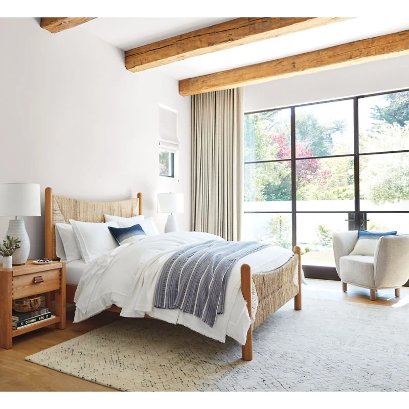 Rambler King Rush Woven Bed