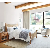 Rambler King Rush Woven Bed