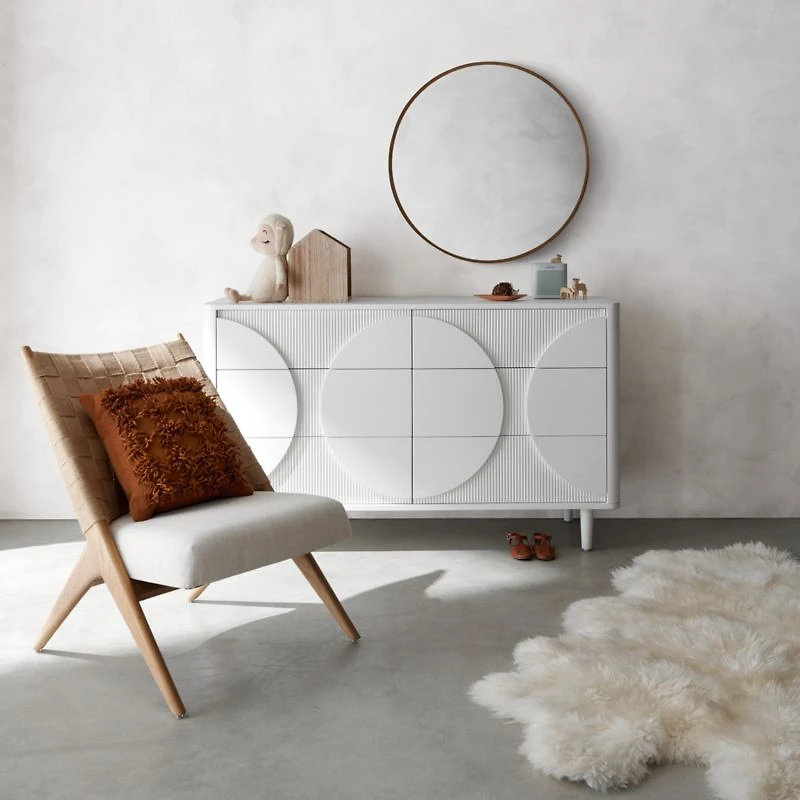 Roselle White Wood Wide 6-Drawer Dresser
