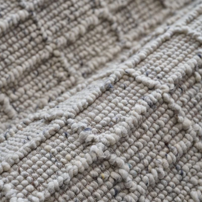 Arles Performance Wool Handwoven Ivory Rug 12"x18" Swatch
