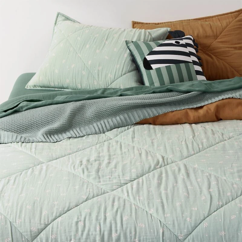 Bubble Knit Verte Green Kids Bed Blanket
