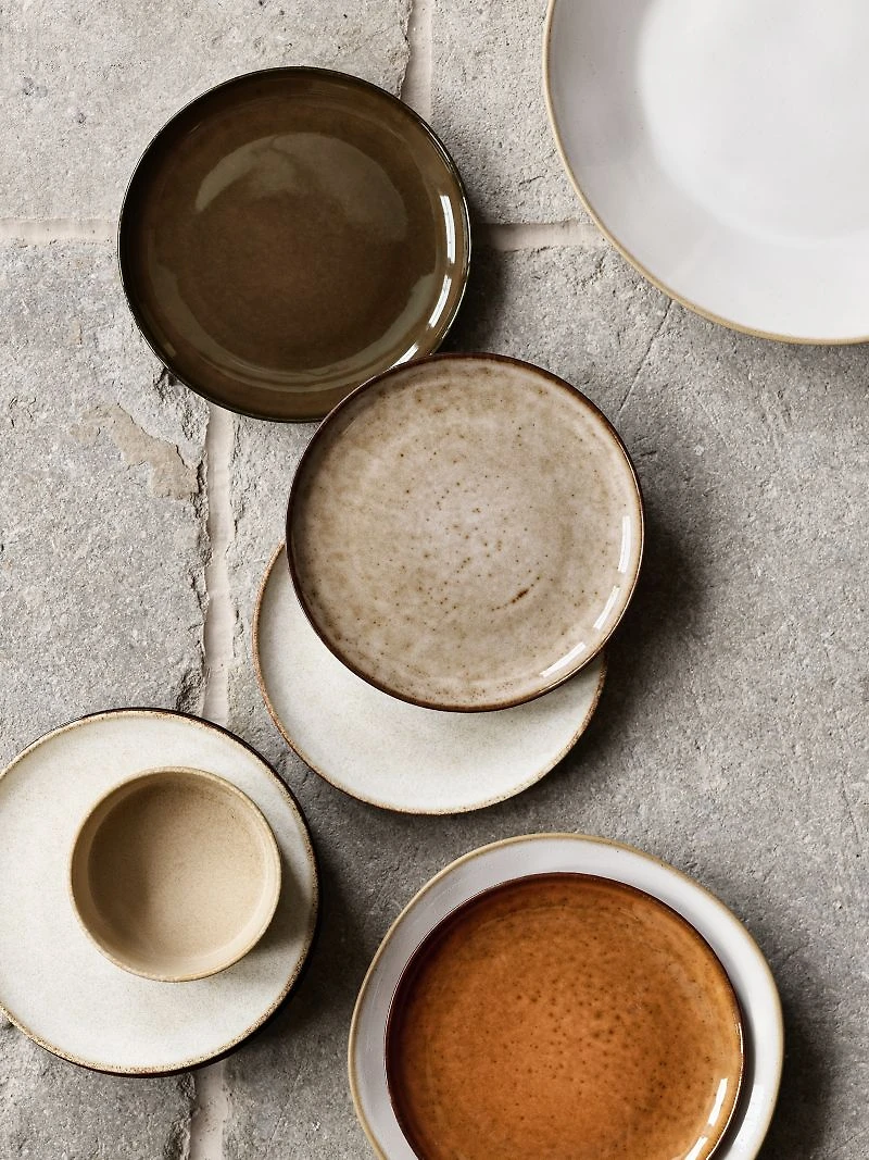 Marin Recycled Natural Stoneware Dinner Plate