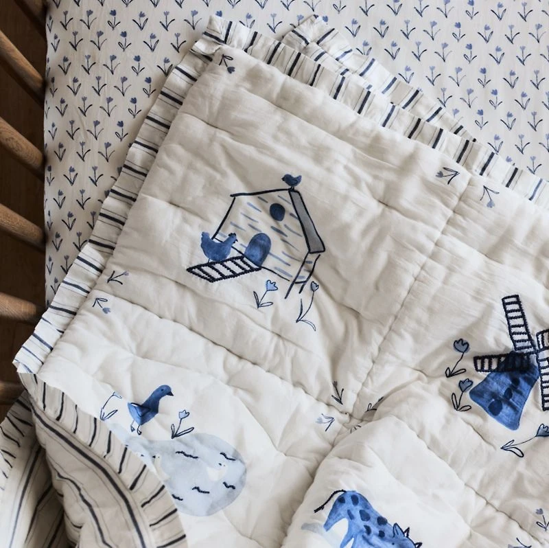 Painted Pasture Organic Cotton Voile Baby Crib Quilt