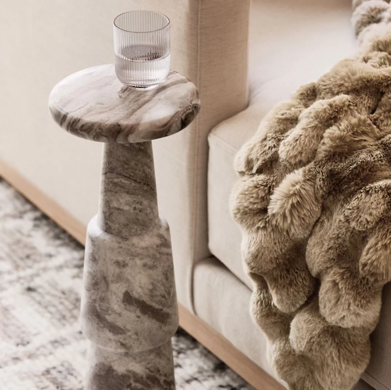 Textured Faux Fur 70"x55" Sierra Tan Throw Blanket