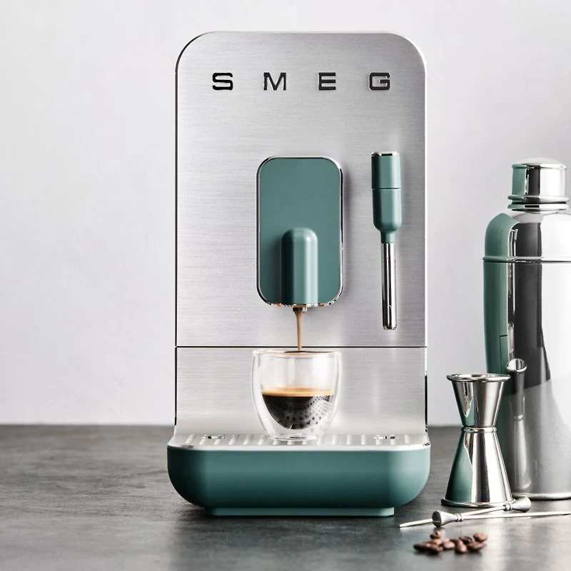 SMEG Matte Jade Green Automatic Coffee and Espresso Machine with Milk Frother