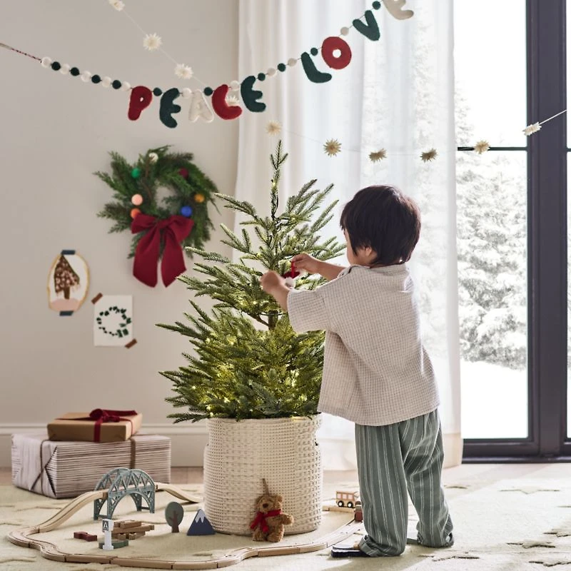 Festive Felt Peace and Love Holiday Garland
