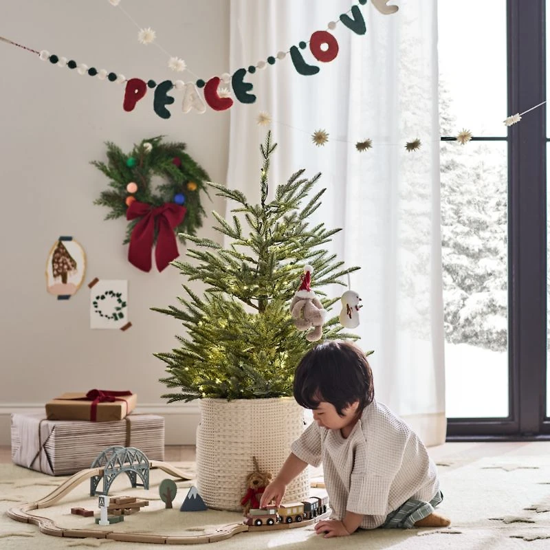 Festive Felt Peace and Love Holiday Garland