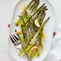 Oven-to-Table Oval Serving Platter with Wood Stand