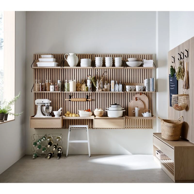 Batten White Oak Panel and Reversible Shelf Set