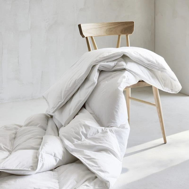Luxe Organic Cotton Lightweight Down Full/Queen Duvet Insert
