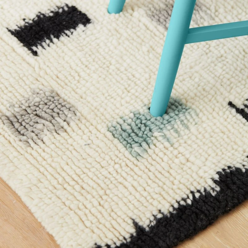 Neutral Scattered Checks Washable Wool Shag Kids Rug 4x6