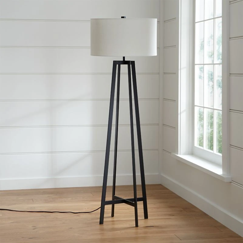 Castillo Black Floor Lamp 63"