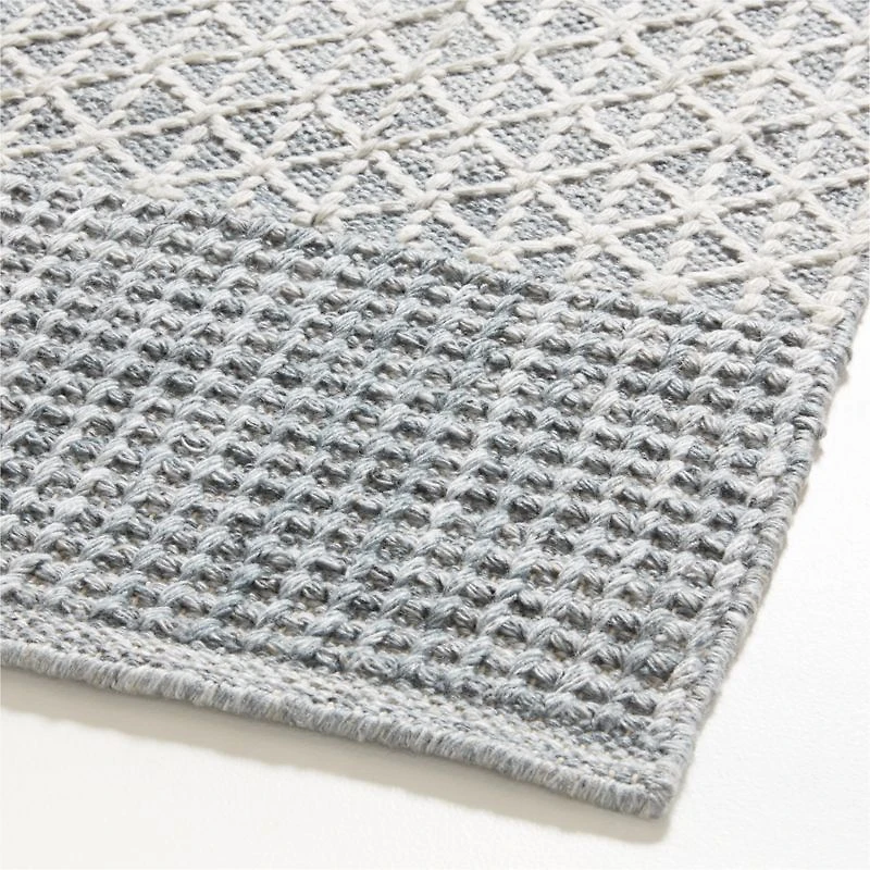 Chamonix Performance Wool-Blend Handwoven White Teal Area Rug 10'x14'