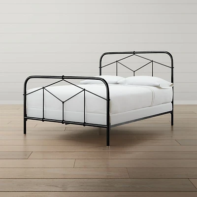 Cora Queen Black Iron Bed