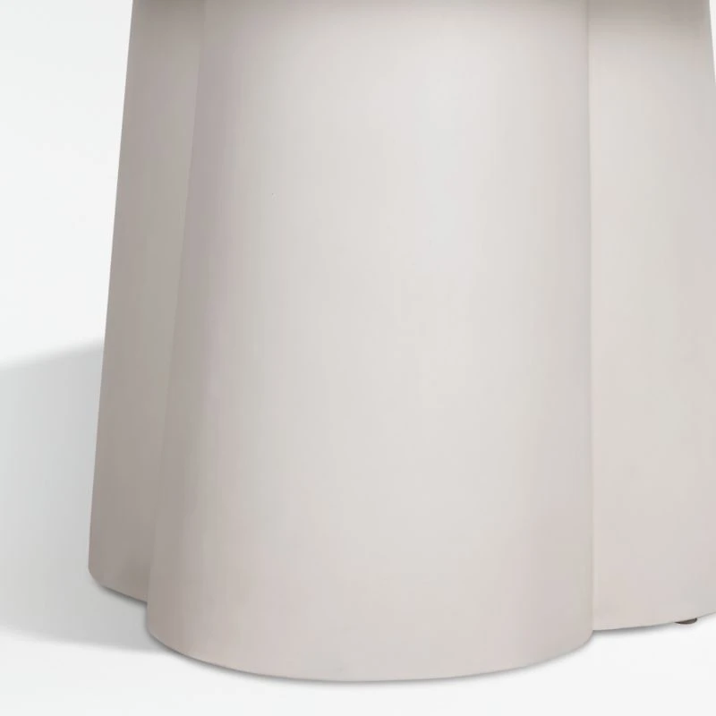 Davenport 60" Round White Dining Table