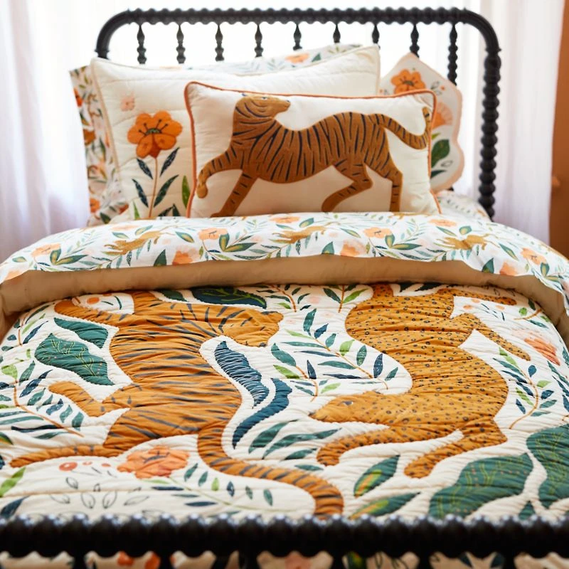 Tiger Pillow