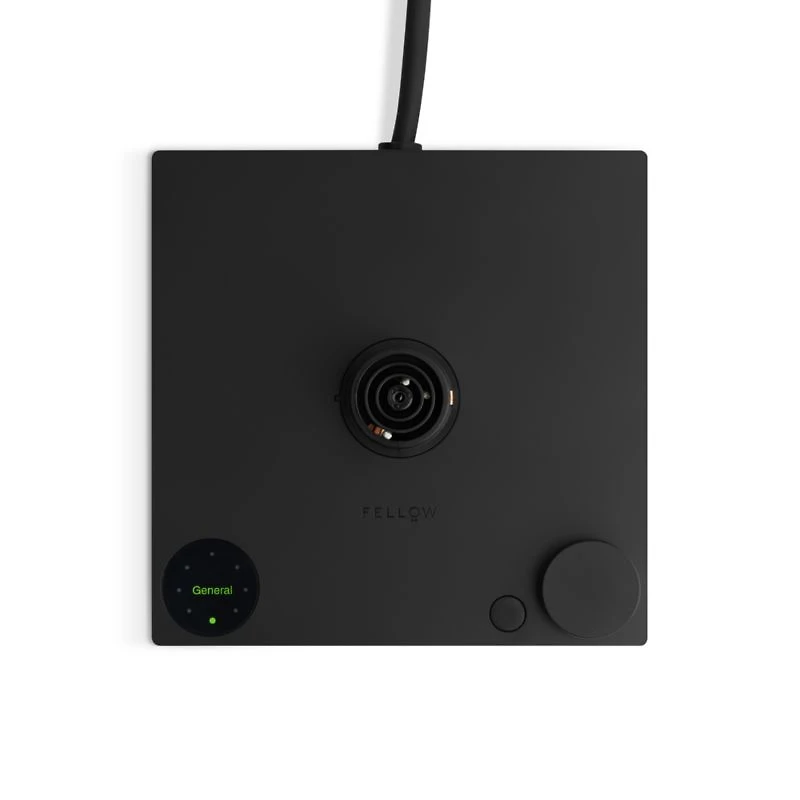Fellow Stagg EKG Pro Electric Tea Kettle in Matte Black
