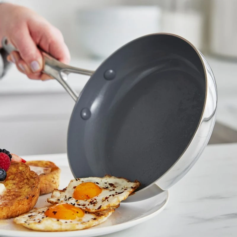 GreenPan ™ Valencia Pro Stainless Steel  8" and 10" Fry Pan Set