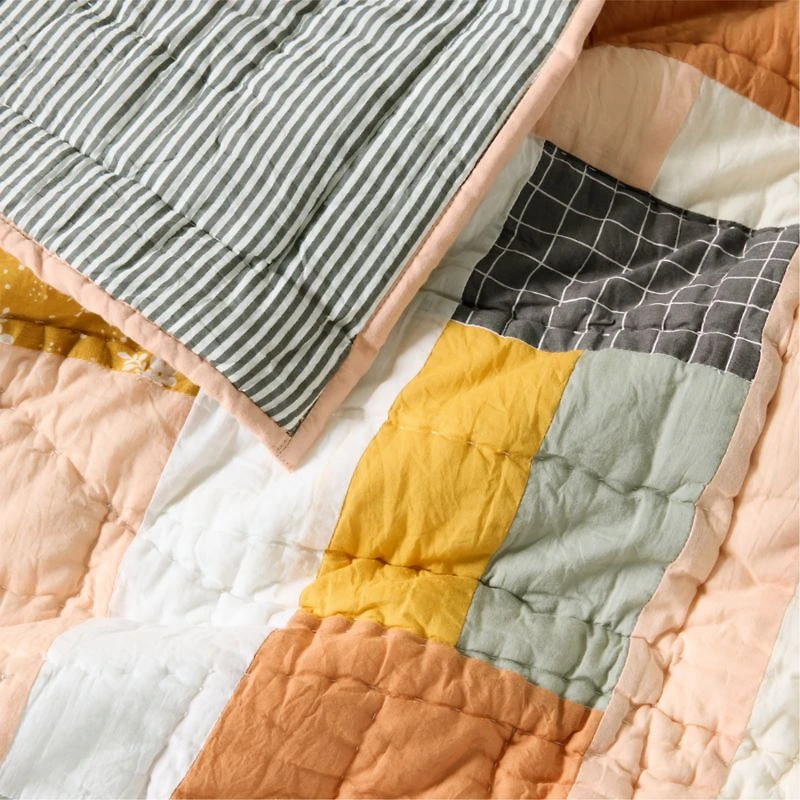 Gee's Bend Amir Amor Patchwork Organic Cotton Kids Twin Quilt