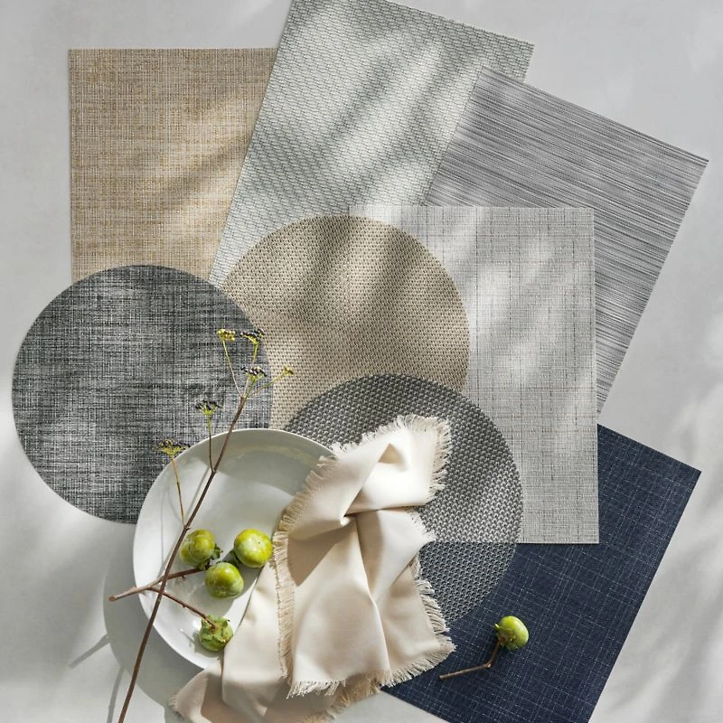 Chilewich ® Round Crepe Grey Easy-Clean Vinyl Placemat