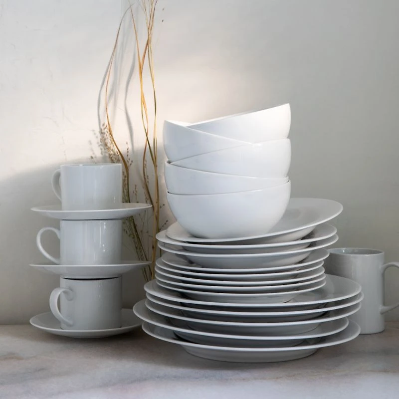 Aspen Rimmed Porcelain Low Bowls, Set of 8
