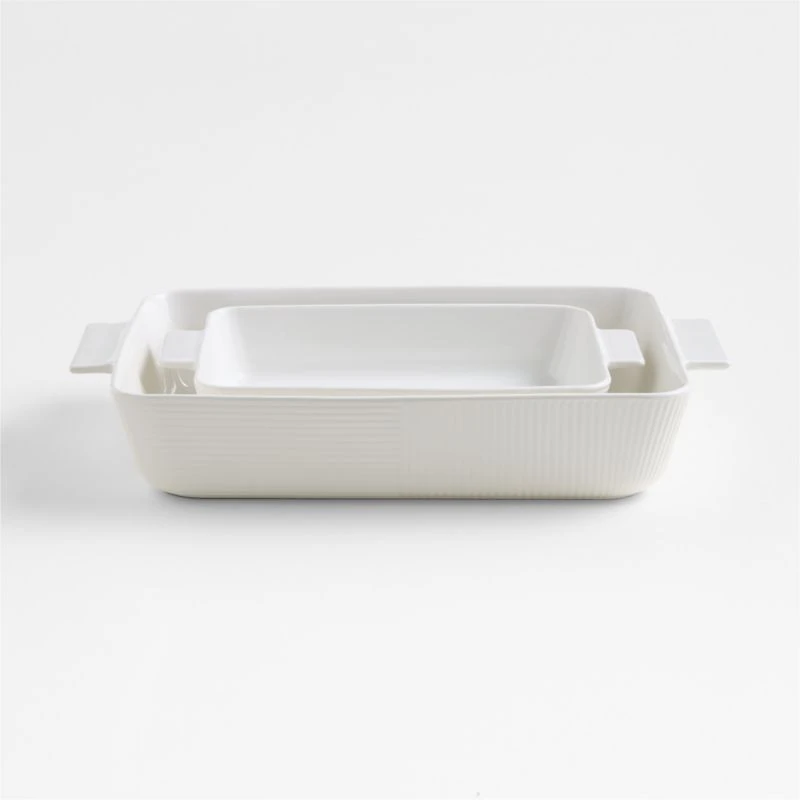 Hanno White Textured Ceramic 2-Piece Bakers Set