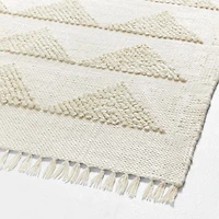 Hi/Low Triangle Pampas Ivory Flatweave Kids Performance Area Rug 5'x8'