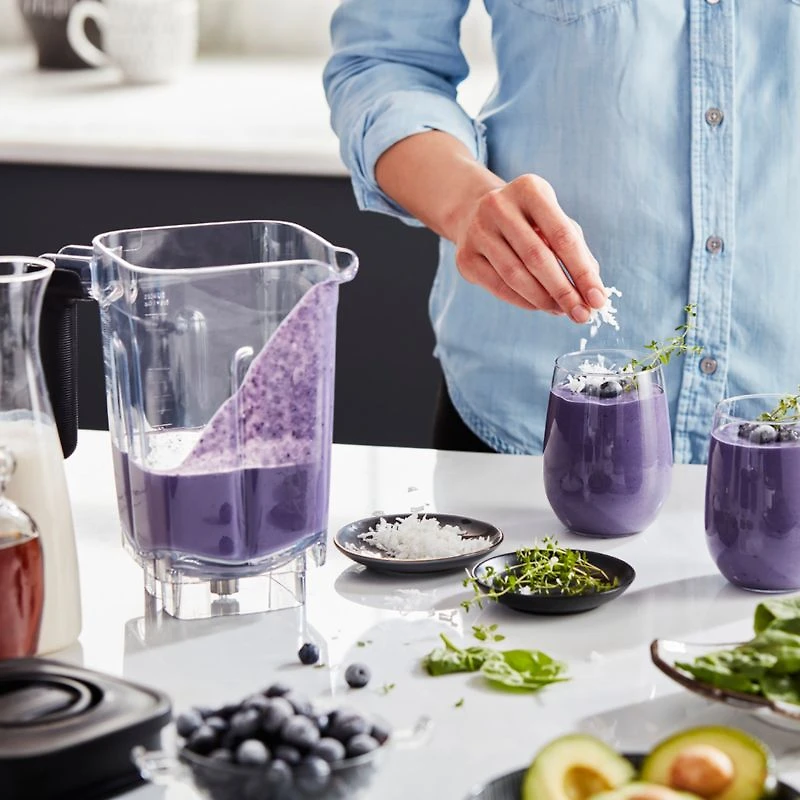 KitchenAid ® K400 Contour Silver Blender